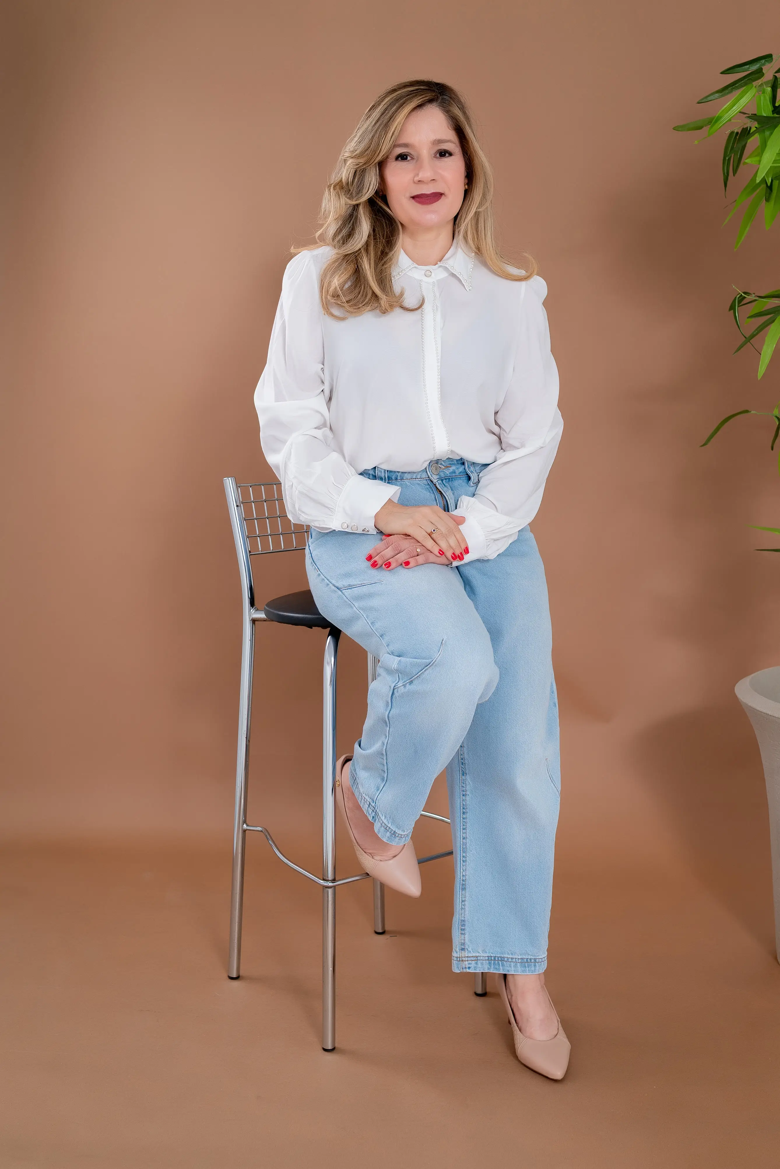 Anne Salles Doretto, psicóloga junguiana, psicoterapia analítica e terapia humanizada online e presencial